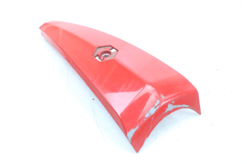 photo de CARENA ANTERIORE SUPERIORE PIAGGIO LIBERTY 4T 50 (2018 - 2021) - Zoom sullo stato d'uso