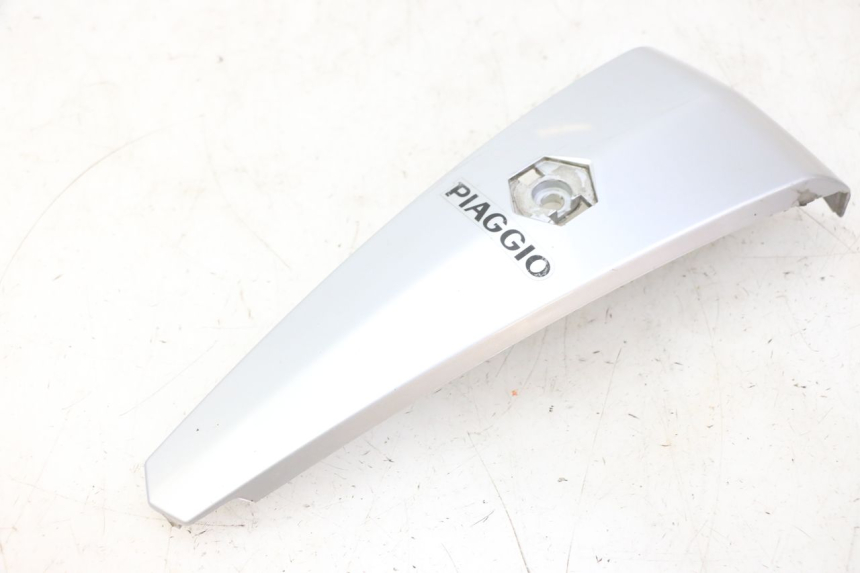 photo de CARENA ANTERIORE SUPERIORE PIAGGIO LIBERTY 125 (1998 - 2008) - Vista principale