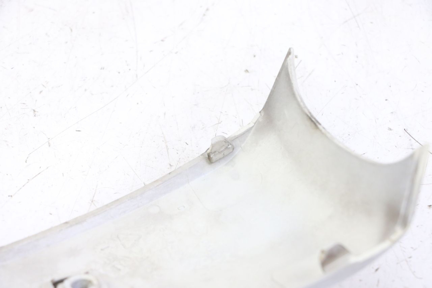 photo de CARENA ANTERIORE SUPERIORE PIAGGIO LIBERTY 125 (1998 - 2008) - Dettaglio del componente