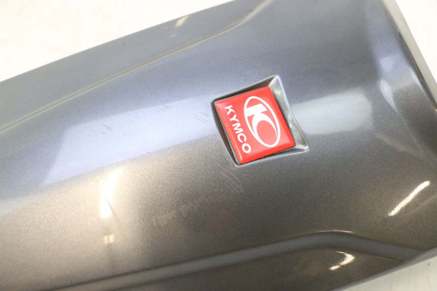 photo de FACCIATA ANTERIORE SUPERIORE KYMCO LIKE 125 (2009 - 2016) - Zoom sullo stato d'uso