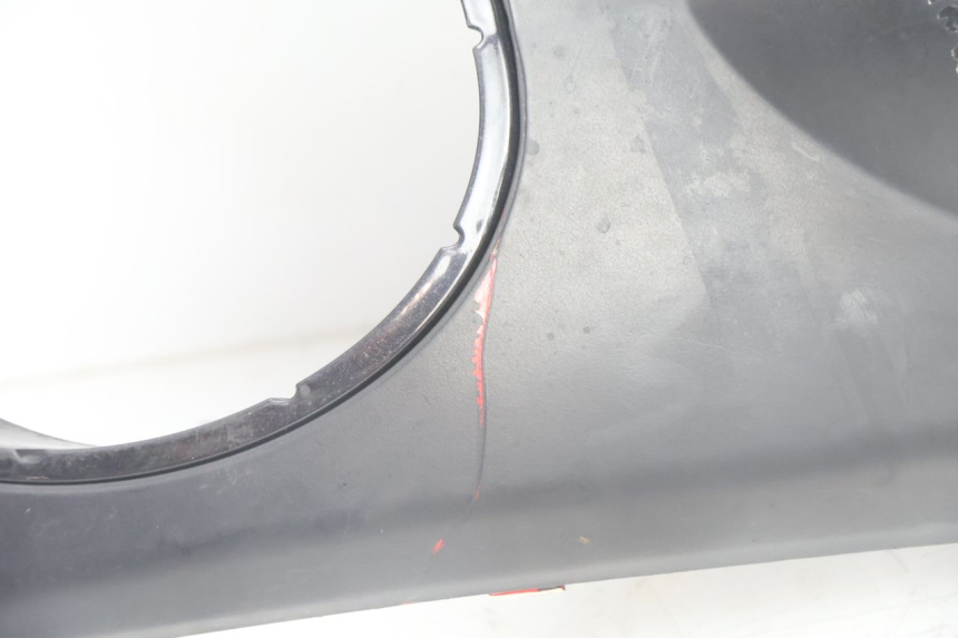 photo de CARENA ANTERIORE SUPERIORE PEUGEOT LUDIX BLASTER 50 (2006 - 2014) - Altra angolazione