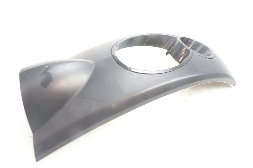 photo de CARENA ANTERIORE SUPERIORE PEUGEOT LUDIX BLASTER 50 (2006 - 2014) - Primo piano tecnico