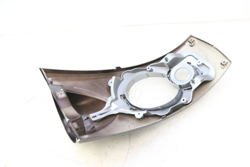 photo de CARENA ANTERIORE SUPERIORE PEUGEOT LUDIX ONE 50 (2004 - 2013) - Altra angolazione