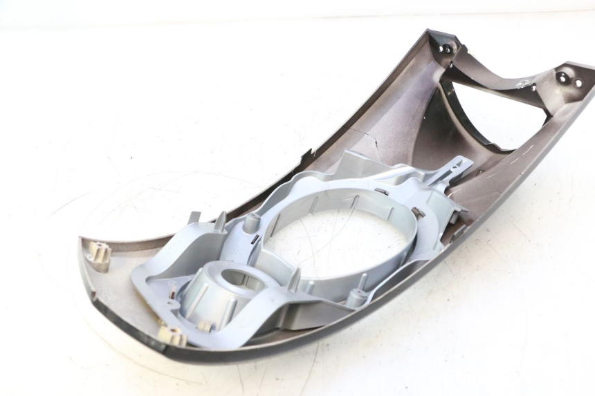 photo de CARENA ANTERIORE SUPERIORE PEUGEOT LUDIX ONE 50 (2004 - 2013) - Vista d'insieme del prodotto