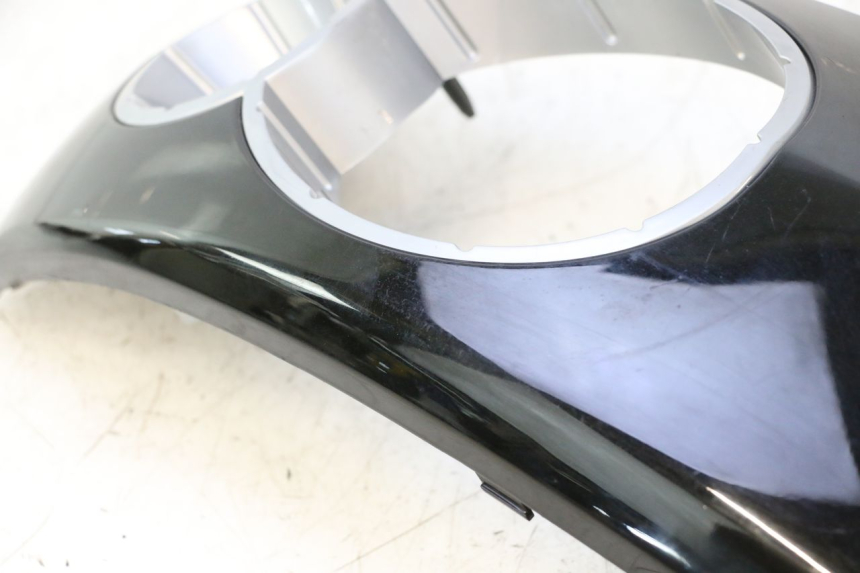photo de CARENA ANTERIORE SUPERIORE PEUGEOT LUDIX ONE 50 (2004 - 2013) - Dettagli dei punti di fissaggio