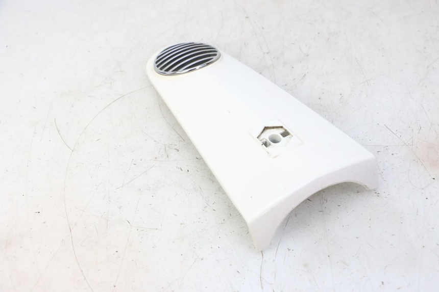 photo de CARENA ANTERIORE SUPERIORE PIAGGIO LXV 4T 50 (2009 - 2013) - Altra angolazione