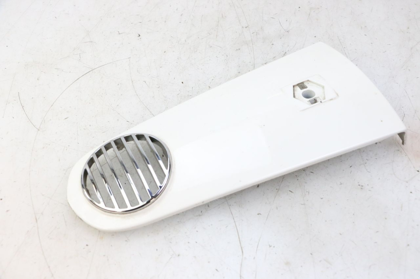 photo de CARENA ANTERIORE SUPERIORE PIAGGIO LXV 4T 50 (2009 - 2013) - Primo piano tecnico