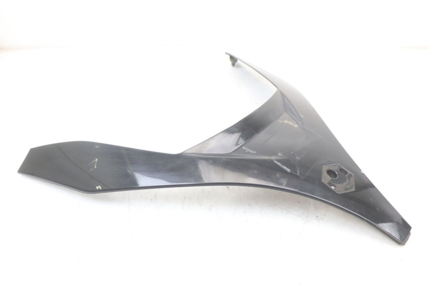 photo de FACCIATA ANTERIORE SUPERIORE PIAGGIO MP3 LT 400 (2007 - 2012) - Dettagli dei punti di fissaggio