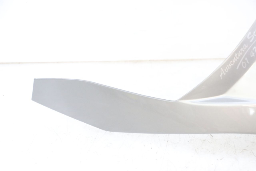 photo de CARENA ANTERIORE SUPERIORE PIAGGIO MP3 LT 300 (2010 - 2016) - Vista d'insieme del prodotto