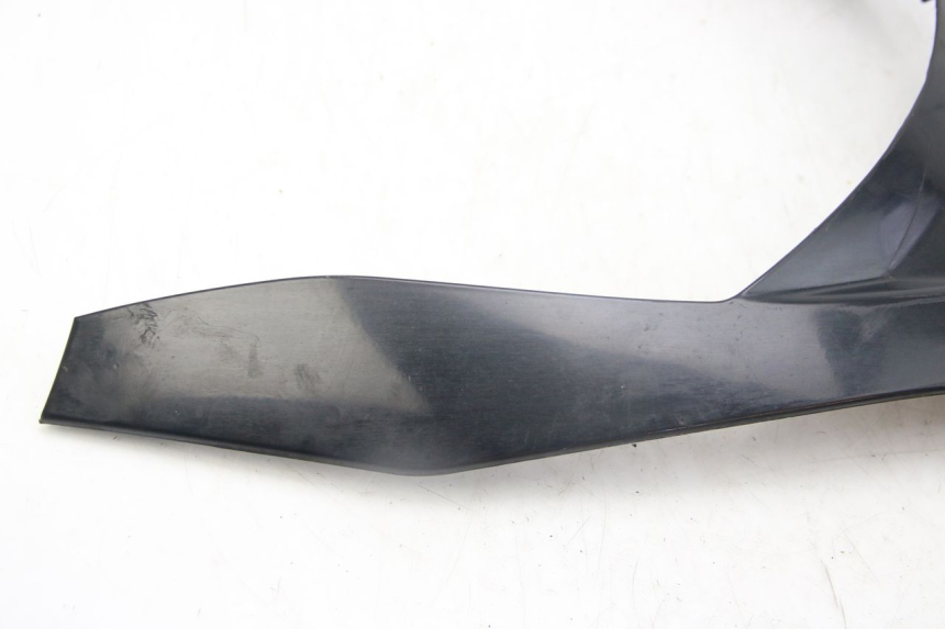 photo de FACCIATA ANTERIORE SUPERIORE PIAGGIO MP3 125 (2006 - 2014) - Primo piano tecnico