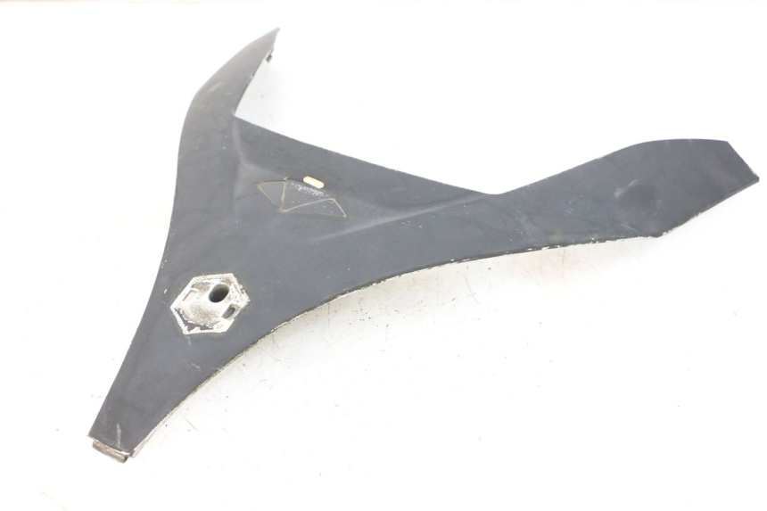 photo de FACCIATA ANTERIORE SUPERIORE PIAGGIO MP3 125 (2006 - 2014) - Altra angolazione