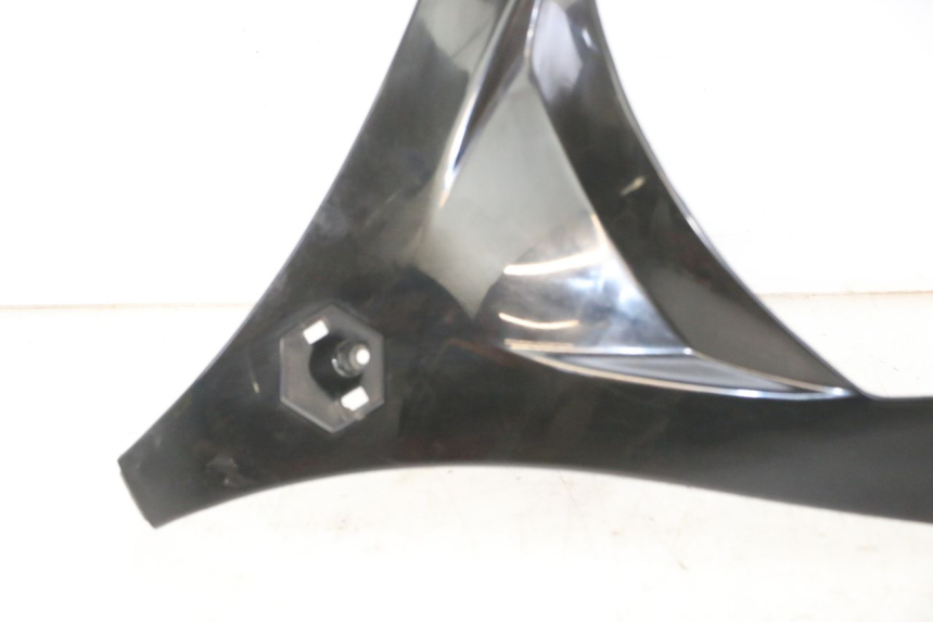 photo de FACCIATA ANTERIORE SUPERIORE PIAGGIO MP3 500 (2011 - 2015) - Ricambio usato controllato