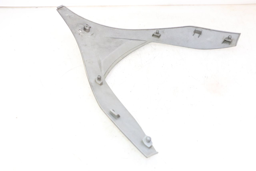 photo de FACCIATA ANTERIORE SUPERIORE PIAGGIO MP3 500 (2011 - 2015) - Altra angolazione