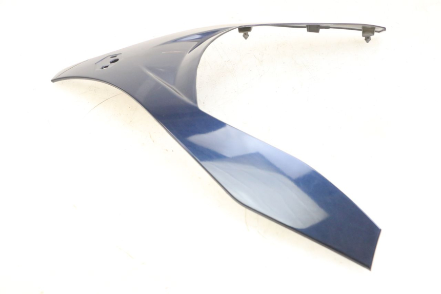 photo de CARENA ANTERIORE SUPERIORE PIAGGIO MP3 RL 250 (2006 - 2010) - Stato della superficie e materiale