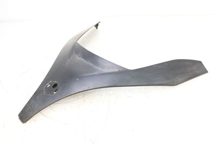 photo de CARENA ANTERIORE SUPERIORE PIAGGIO MP3 RL 250 (2006 - 2010) - Stato della superficie e materiale