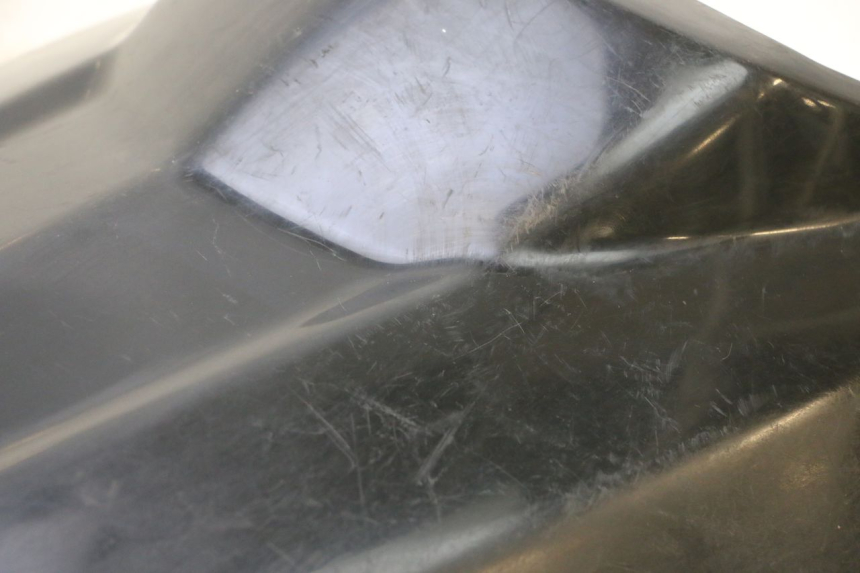 photo de CARENA ANTERIORE SUPERIORE KYMCO MXU R 250 (2004 - 2010) - Stato della superficie e materiale