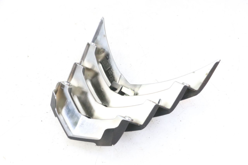 photo de FACCIATA ANTERIORE SUPERIORE PEUGEOT CITYSTAR 2T 50 (2018 - 2021) - Dettaglio del componente