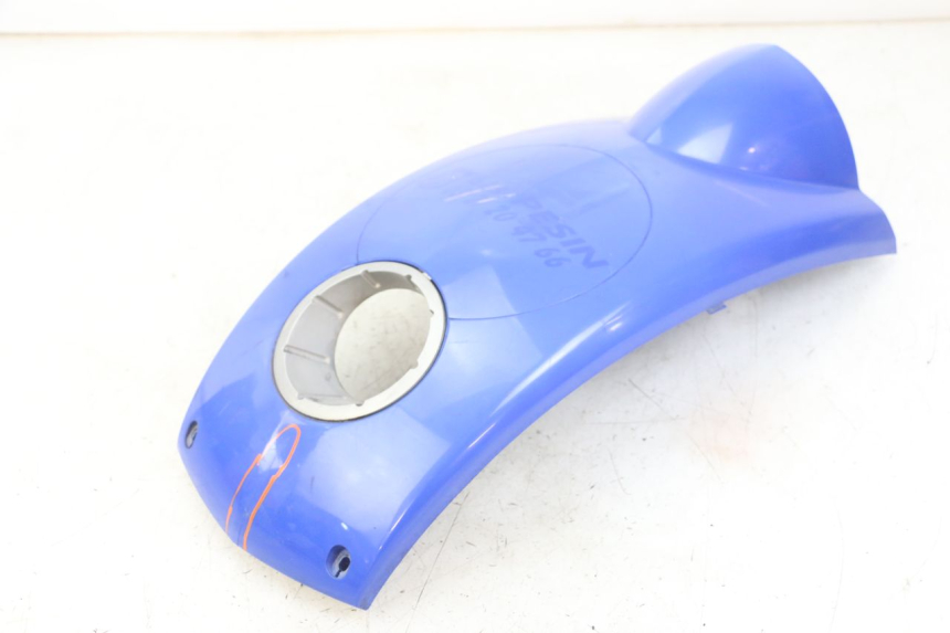 photo de CARENA ANTERIORE SUPERIORE PEUGEOT LUDIX ONE 50 (2005 - 2008) - Caratteristiche distintive