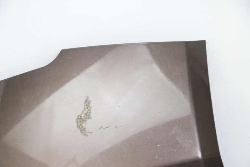 photo de FACCIATA ANTERIORE SUPERIORE PEUGEOT VIVACITY 125 (2010 - 2017) - Altra vista dell'articolo