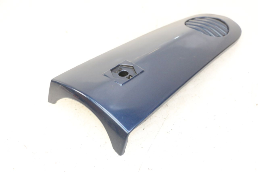 photo de CARENA ANTERIORE SUPERIORE PIAGGIO VESPA LX 150 (2005 - 2013) - Vista d'insieme del prodotto