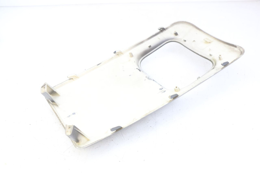 photo de FACCIATA ANTERIORE SUPERIORE LVNENG S5 1 (2019 - 2023) - Dettaglio del componente