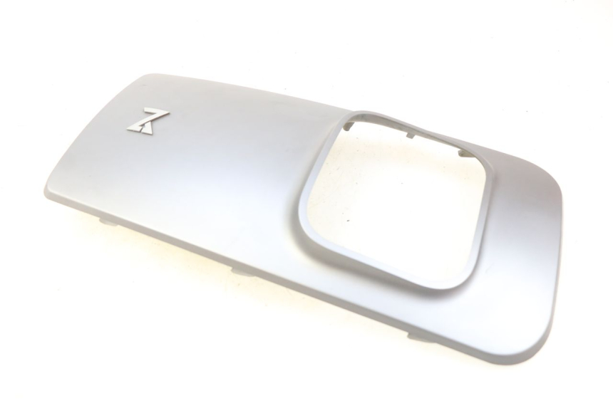 photo de FACCIATA ANTERIORE SUPERIORE LVNENG S5 1 (2019 - 2023) - Dettagli dei punti di fissaggio