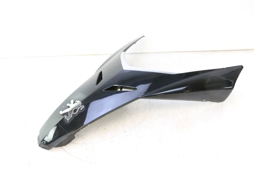 photo de CARENA ANTERIORE SUPERIORE PEUGEOT SATELIS 125 (2006 - 2009) - Marcature e riferimenti originali