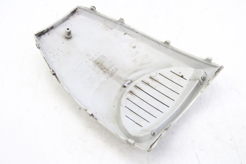 photo de FACCIATA ANTERIORE SUPERIORE APRILIA SCARABEO 4T 50 (2009 - 2017) - Vista d'insieme del prodotto