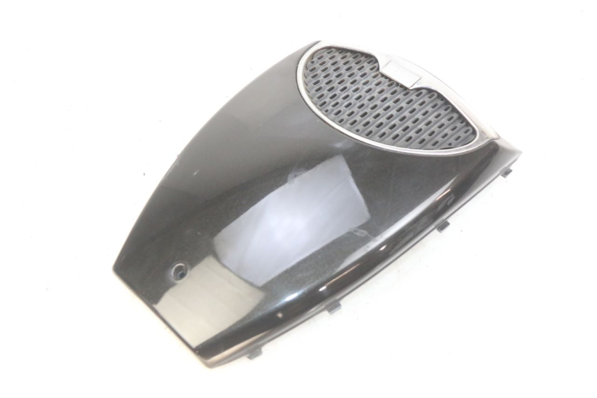 photo de FACCIATA ANTERIORE SUPERIORE APRILIA SCARABEO 100 (2003 - 2012) - Primo piano tecnico