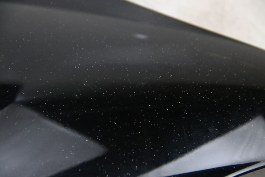 photo de CARENA ANTERIORE SUPERIORE MBK SKYCRUISER 125 (2006 - 2009) - Zoom sullo stato d'uso