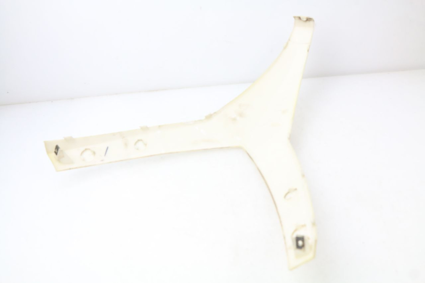 photo de FACCIATA ANTERIORE SUPERIORE RAZZO STEED 125 (2012 - 2018) - Altra angolazione