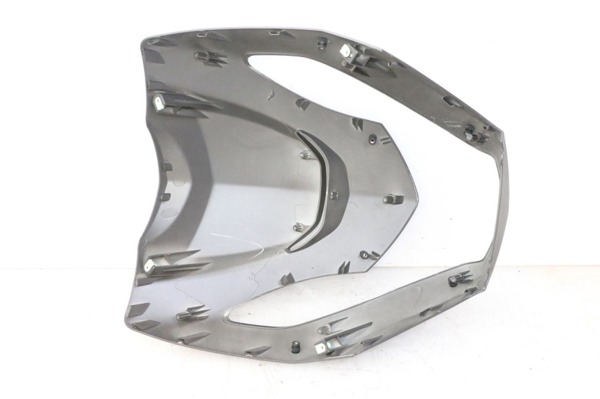 photo de CARENA ANTERIORE SUPERIORE PEUGEOT STREETZONE I NAKED 2T 50 (2018 - 2020) - Dettaglio del componente