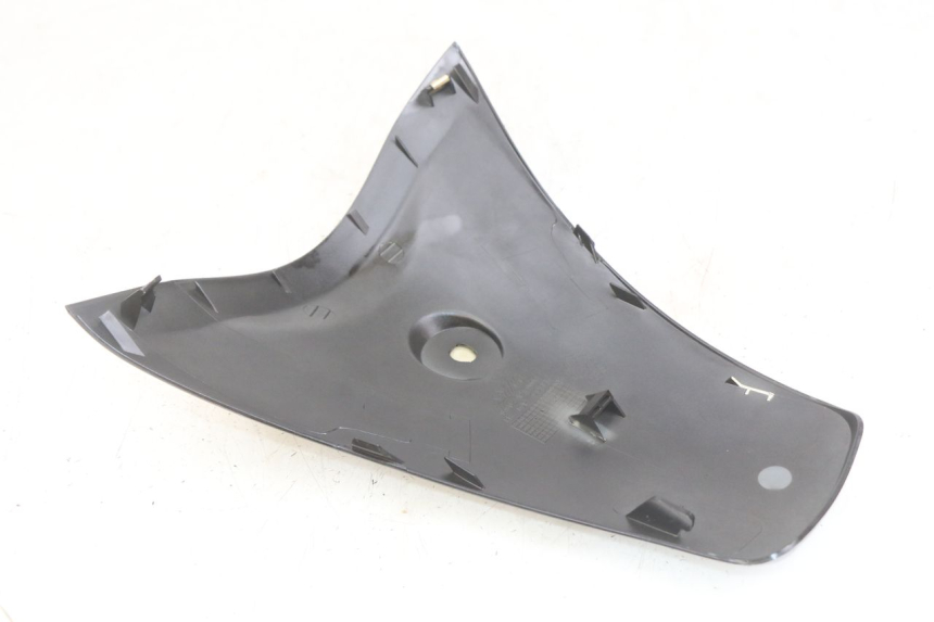 photo de FACCIATA ANTERIORE SUPERIORE SYM SYMPHONY 125 (2009 - 2015) - Zoom sullo stato d'uso