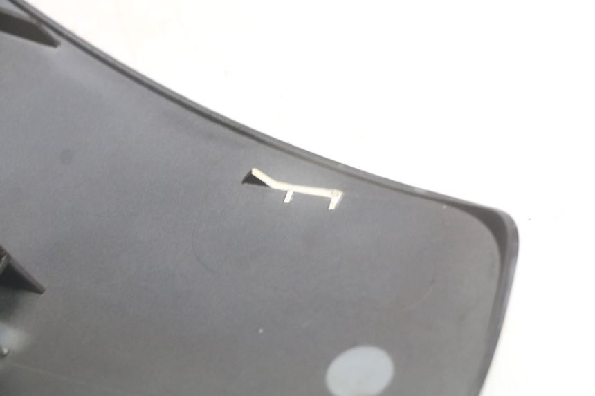 photo de FACCIATA ANTERIORE SUPERIORE SYM SYMPHONY 125 (2009 - 2015) - Altra angolazione