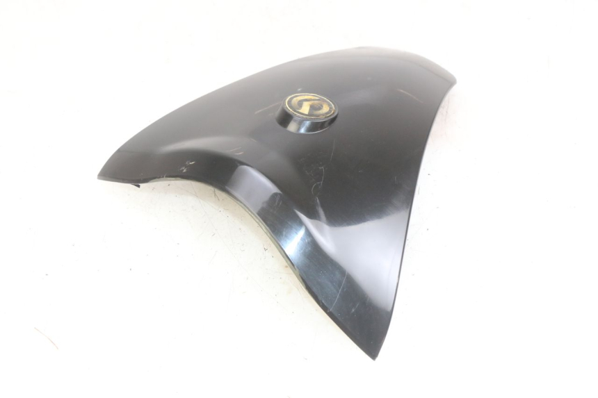 photo de FACCIATA ANTERIORE SUPERIORE SYM SYMPHONY 125 (2009 - 2015) - Primo piano tecnico