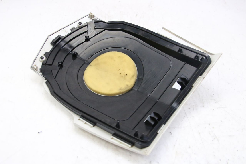 photo de PARTE ANTERIORE SUPERIORE PEUGEOT VIVACITY NEW 2T 50 (2008 - 2017) - Zoom sullo stato d'uso