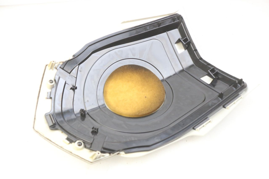 photo de FACCIATA ANTERIORE SUPERIORE PEUGEOT VIVACITY NEW 4T 50 (2008 - 2017) - Zoom sullo stato d'uso