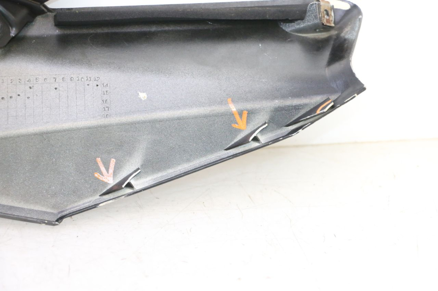 photo de FACCIATA ANTERIORE SUPERIORE YAMAHA X-MAX XMAX 125 (2010 - 2013) - Ricambio usato controllato
