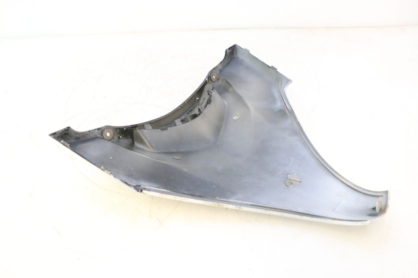 photo de FACCIATA ANTERIORE SUPERIORE YAMAHA XMAX X-MAX 125 (2006 - 2009) - Primo piano tecnico