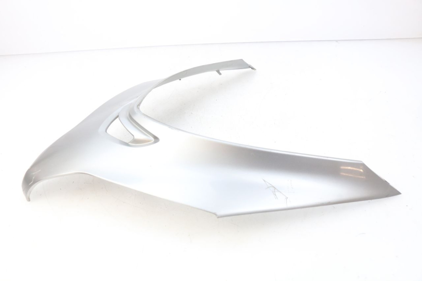 photo de FACCIATA ANTERIORE SUPERIORE TGB X-MOTION XMOTION 125 (2008 - 2014) - Stato della superficie e materiale