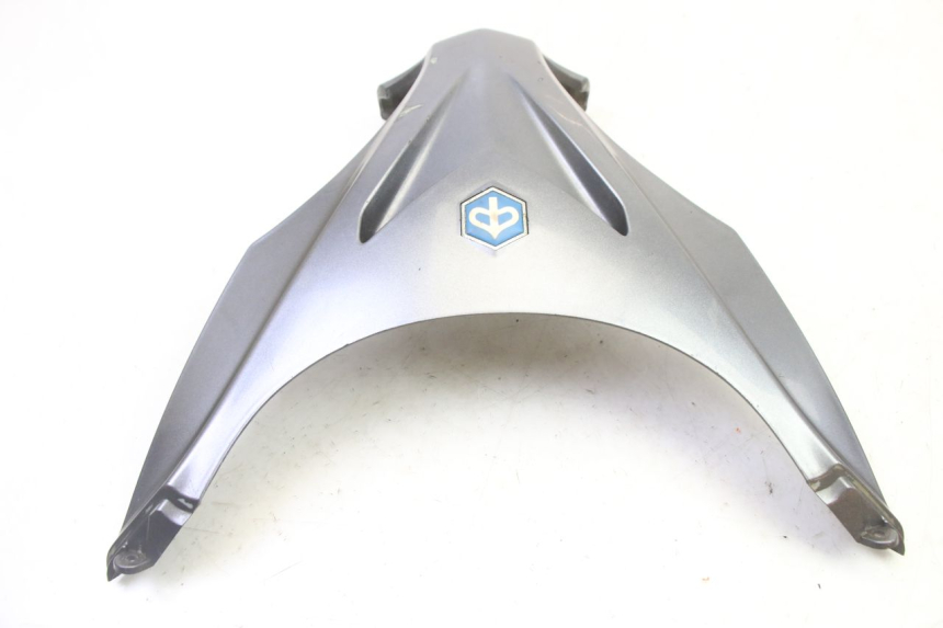 photo de FACCIATA ANTERIORE SUPERIORE PIAGGIO X9 EVOLUTION 125 (2003 - 2007) - Dettagli dei punti di fissaggio