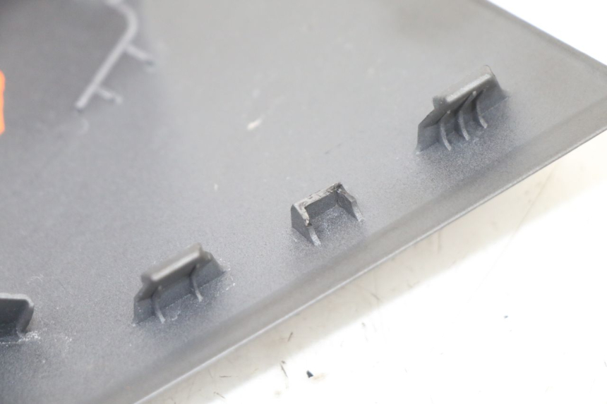 photo de CARENA ANTERIORE SUPERIORE YAMAHA TRACER 7 700 (2020 - 2024) - Stato della superficie e materiale