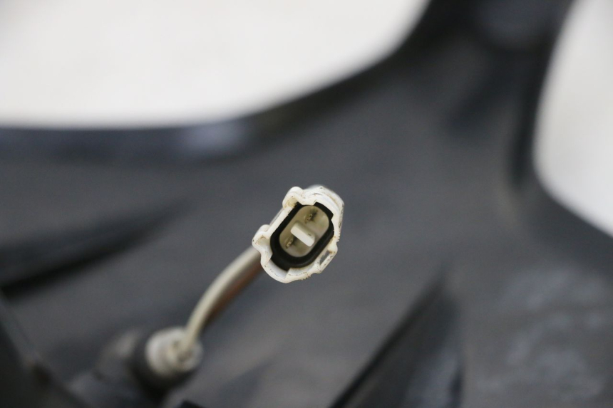 photo de CARENA ANTERIORE SUPERIORE YAMAHA YFM R RAPTOR 250 (2008 - 2014) - Primo piano tecnico