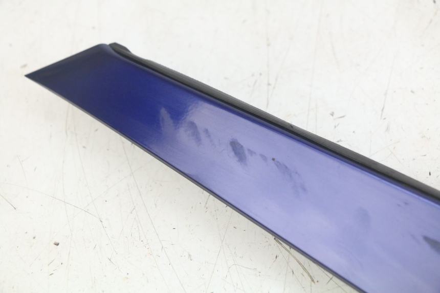 photo de FACCIATA ANTERIORE SUPERIORE YAMAHA YP MAJESTY 400 (2004 - 2008) - Zoom sullo stato d'uso