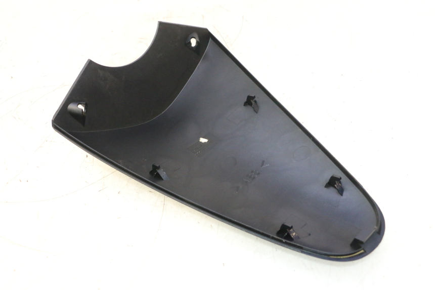 photo de CARENA ANTERIORE SUPERIORE YAMAHA YP MAJESTY 125 (2002 - 2006) - Stato della superficie e materiale
