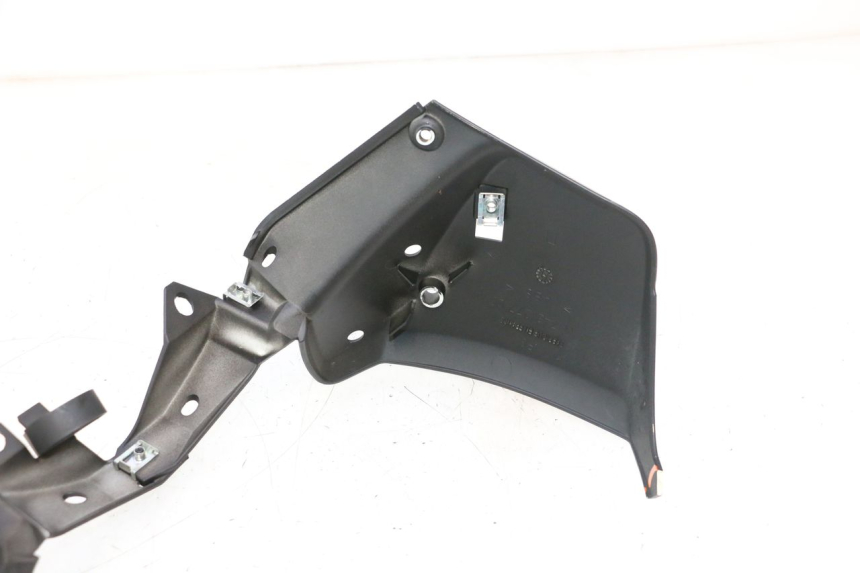 photo de SCUDO CARENA ANTERIORE PEUGEOT TKR TREKKER FURIOUS 50 (2005 - 2014) - Zoom sullo stato d'uso