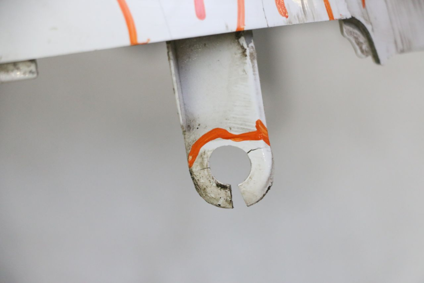 photo de SCUDO CARENA ANTERIORE PEUGEOT TWEET PRO CARGO 50 (2018 - 2022) - Caratteristiche distintive