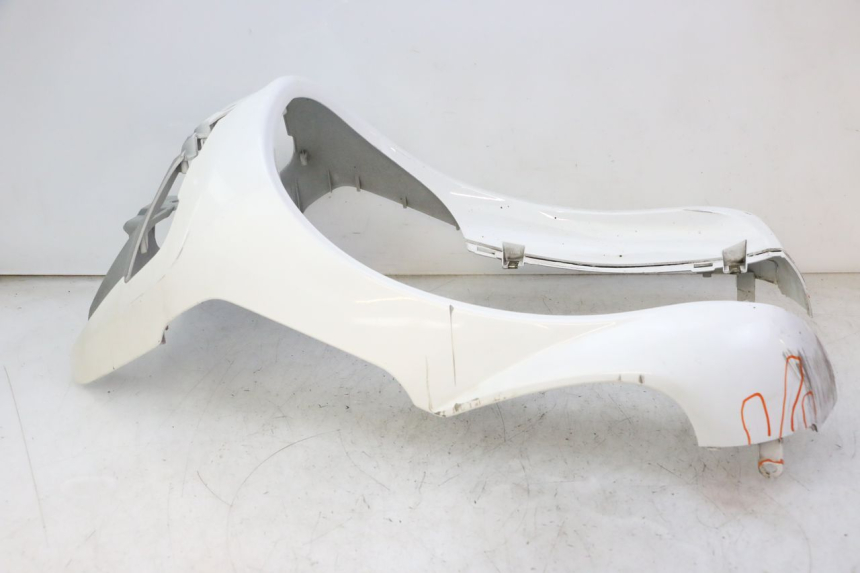 photo de SCUDO CARENA ANTERIORE PEUGEOT TWEET PRO CARGO 50 (2018 - 2022) - Primo piano ad alta risoluzione