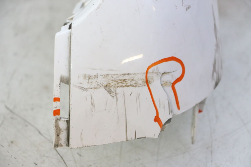 photo de SCUDO CARENA ANTERIORE PEUGEOT TWEET PRO CARGO 50 (2018 - 2022) - Ispezione visiva dettagliata