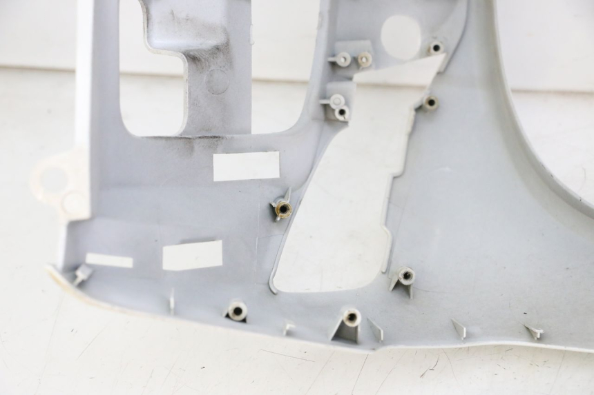 photo de SCUDO CARENA ANTERIORE PEUGEOT TWEET PRO CARGO 50 (2018 - 2022) - Primo piano tecnico